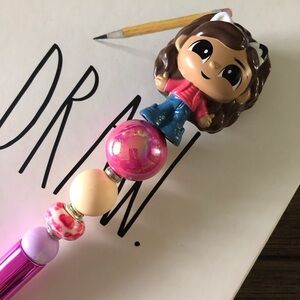 Gabby's Dollhouse: Gabby handmade beaded pen